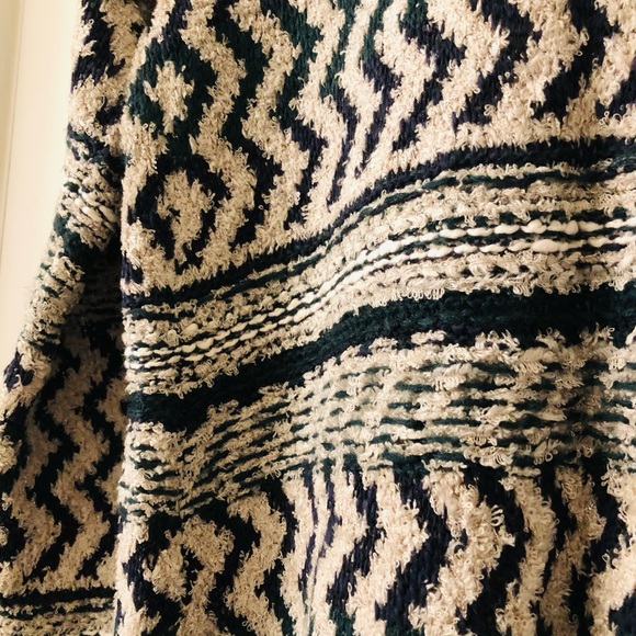 Tribal Cardigan . Size M/L - Picture 4 of 5